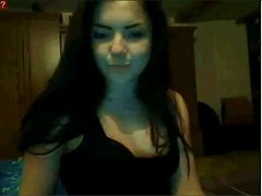 Webcam Solo With Brunette Teen Demonstrating Her Cute Feet